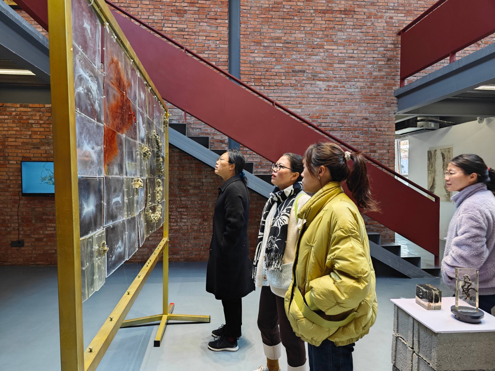 参观艺术展 (3).jpg